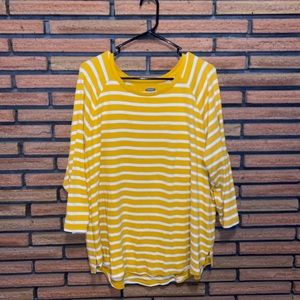 Old Navy knit t-shirt
